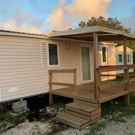 Campingplads Bungalo E9